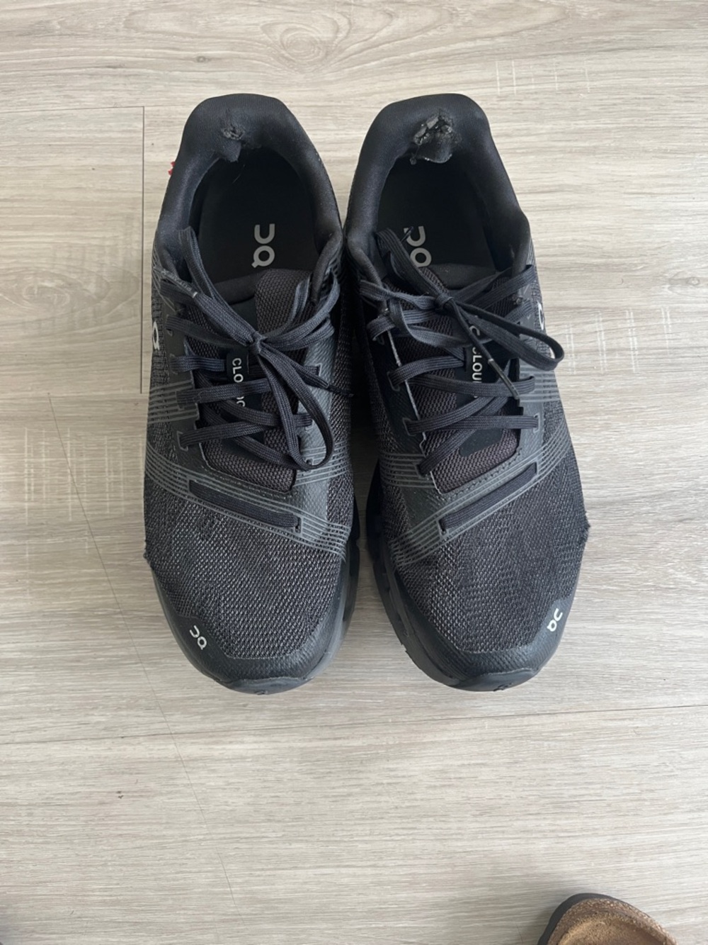 On Cloud Running Women’s Black Athletic Running Shoes